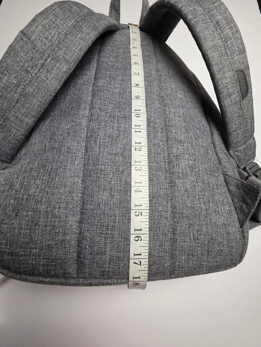 Herschel Supply Co. Classic 23.OL Raven Backpack Heathered Gray Laptop Notebook